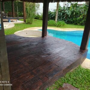 Piso Cimentício Madeirado Gênesis Castanho 100x20 cm CÓD: M774742214